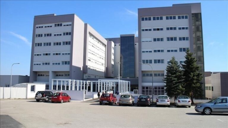 UKC RS: Djevojčica povrijeđena u udesu kod Čelinca i dalje u komi