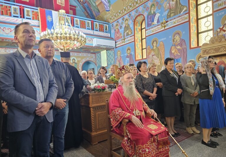 Mitropolit Fotije u Tutnjevcu: Crkva neprestano propovjeda slobodu