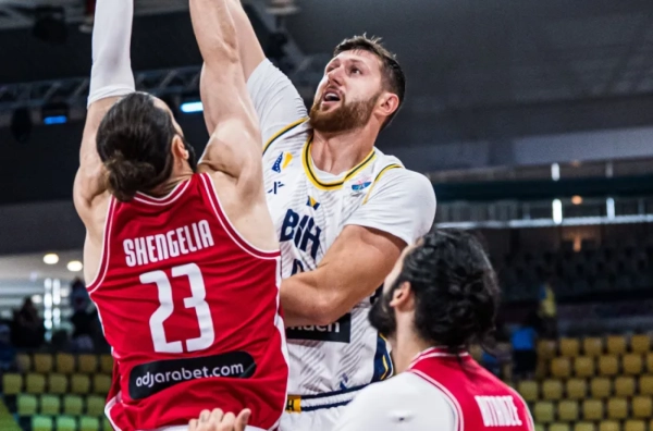 Zmajevi ispustili visoku prednost ali pobjedili: Nurkić i četa u osmini finala