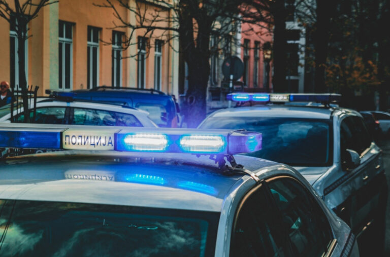 Dojava o bombi u školi na Vračaru: Djeca su odmah evkuisana