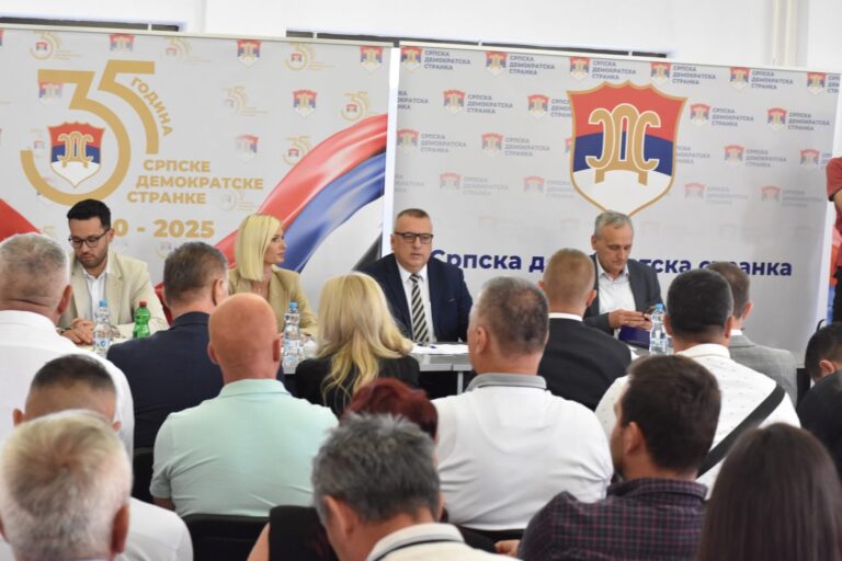 Glavni odbor SDS-a bira kandidata za predsjednika RS: Skoro izvjesno prof. Branko Blanuša?