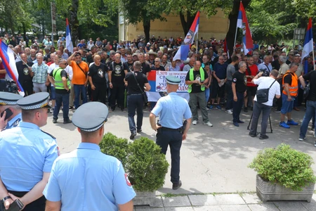 Borci Srpske danas dobijaju povećane naknade: „Čarobnih“ 0,5 KM više po godini ratnog staža