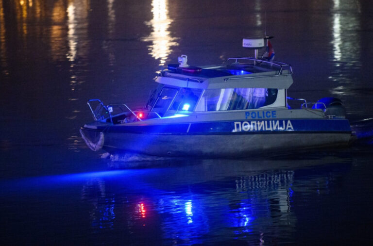 Užas kod Bačke Palanke: Prevrnuo se čamac, ima mrtvih i povrijeđenih FOTO