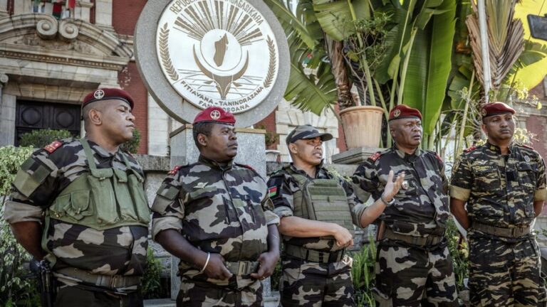 Izveden puč: Vojska preuzela vlast u Madagaskaru