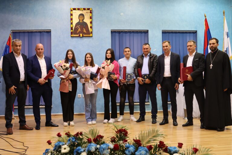 Svečana sjednica povodom krsne slave: Ugljevik ponosan na svoje ljude i uspijehe