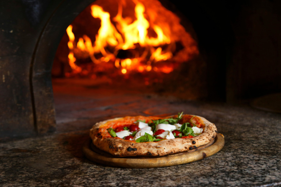 Pica sa ćevapima izazvala haos: Ovo je za Hag