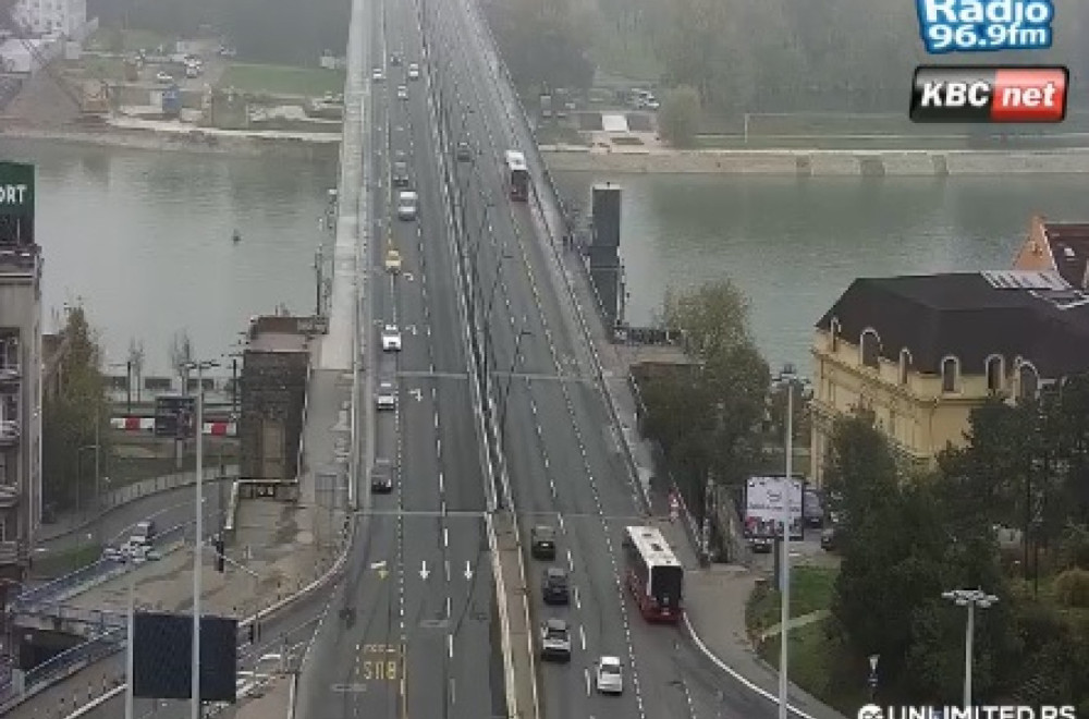 Gde su nestali Beograđani? Ulice sablasno prazne FOTO