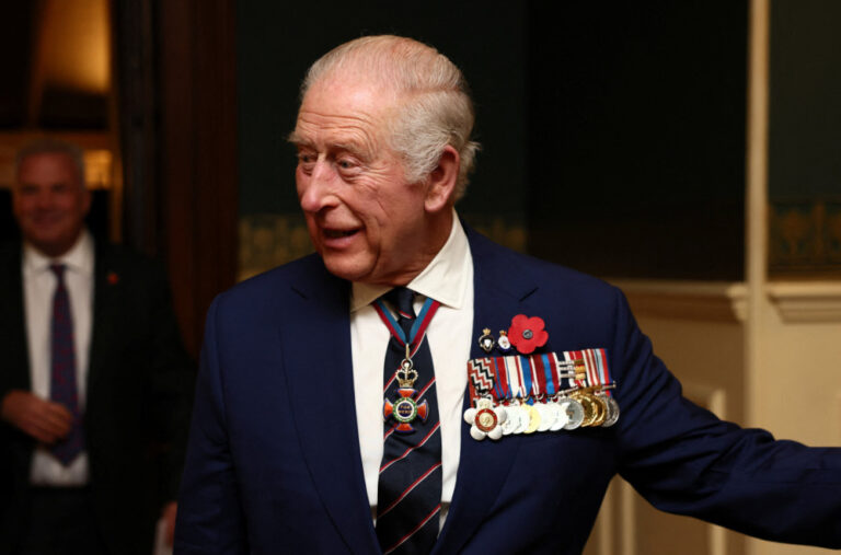 „J***ni Francuzu!“: Taksista vozio ministra tri dana, sad od kralja čeka napojnicu