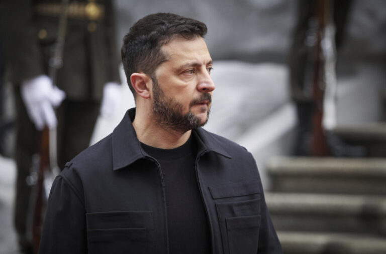 Zelenski se oglasio odmah nakon sastanka: Dostojanstven mir