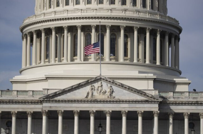 Raskol u Republikanskoj stranci: „Bijela kuća nas tretira kao smeće“