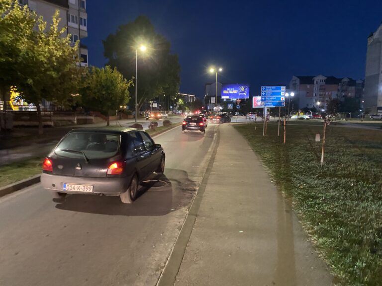 Tragedija u Bijeljini: Pješak preminuo nakon saobraćajne nezgode u Majevičkoj ulici