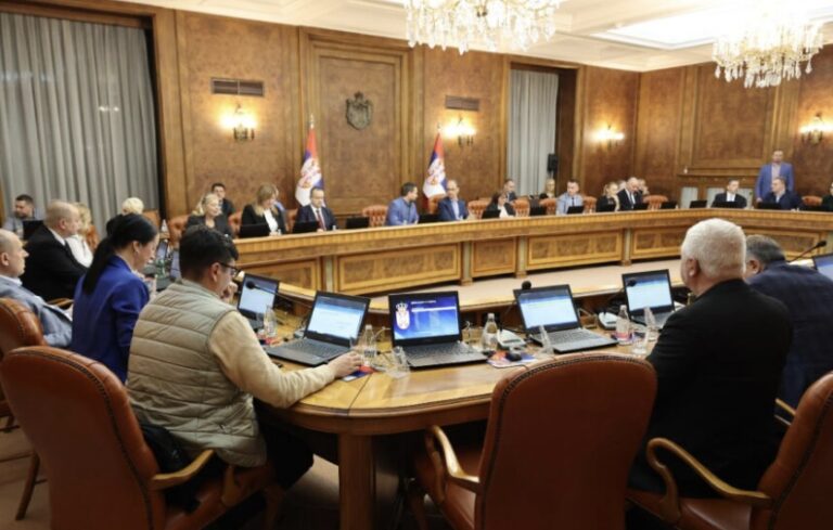 Dramatična situacija u NIS-u: Zakazana hitna sjednica Vlade