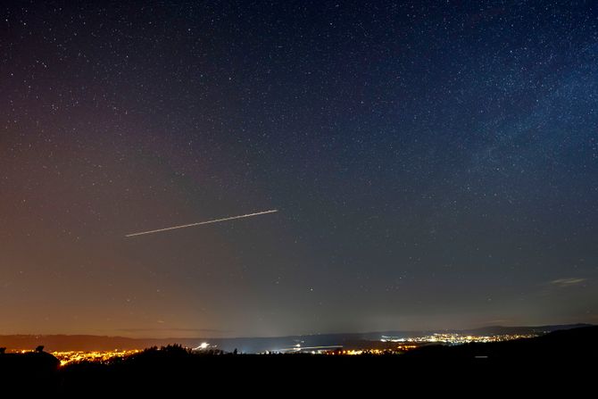 Na nebu iznad Hrvatske „planuo“ misteriozni objekat, javio se astronom: „Mogu biti dvije stvari…“