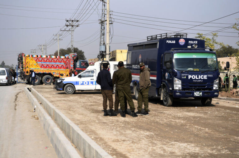 „Izvršen je teroristički napad“; Ubijeni policajci, cijeli grad je na nogama FOTO