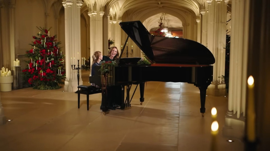 Princeza Kejt sa ćerkom Šarlot izvela duet, a onda im se priključio poseban gost FOTO/VIDEO