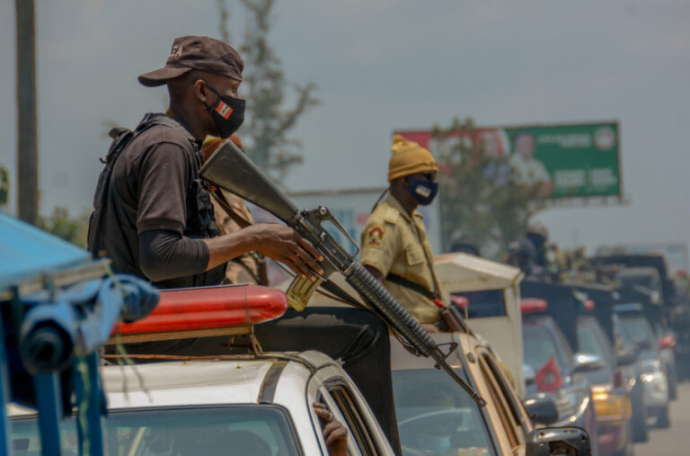 Nigerija na ivici pucanja; SAD se uključile u sukob – najavljeni novi udari