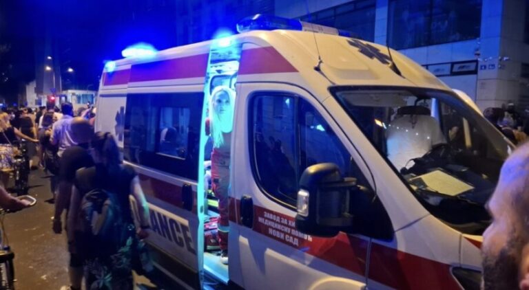 Strašna tragedija: Stao u zaustavnu traku, vozač kamiona zaspao i usmrtio čovjeka