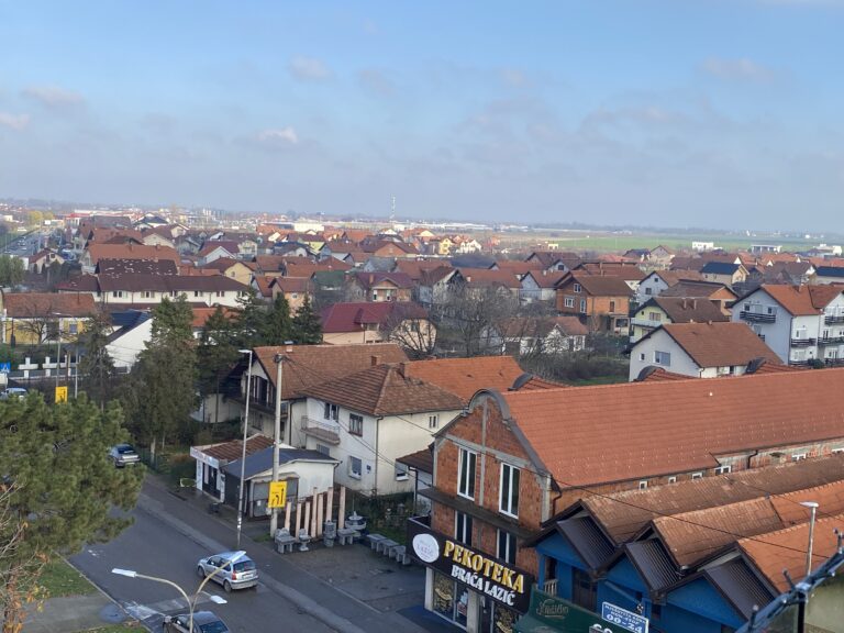 Gradonačelnik Bijeljine donio odluku o radnom vremenu za novogodišnje praznike i Dan Republike