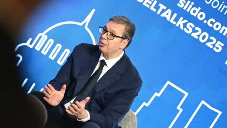 Vučić o optužnici: Gone me zato što je neko naredio da ja moram da budem progonjen spolja