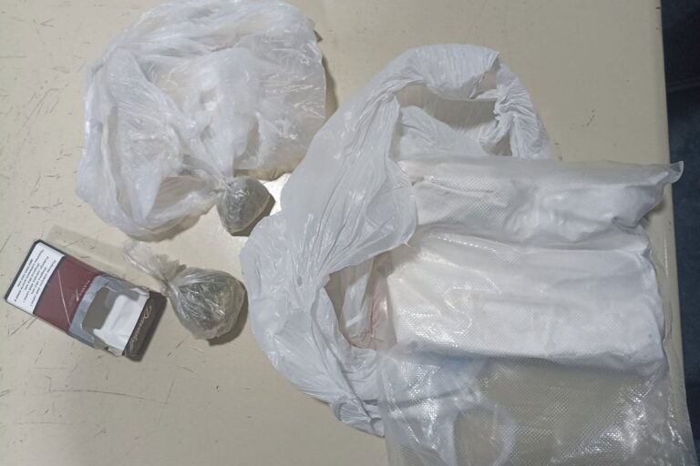 Akcija „Kristal“: U autu krio više od kilogram droge