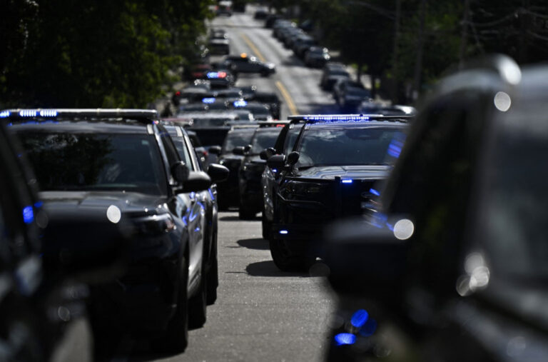 Drama na ulicama Amerike: Agent upucao ženu tokom akcije, gradonačelnik odbrusio – odlazite VIDEO