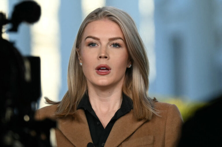 Drama na konferenciji u Bijeloj kući: „Sram vas bilo, ljevičaru“ VIDEO