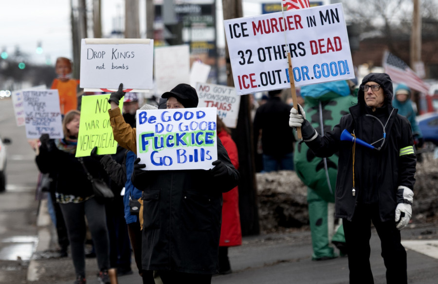 Masovni protesti u SAD; Došlo do sukoba demonstranata i nadležnih službi FOTO/VIDEO