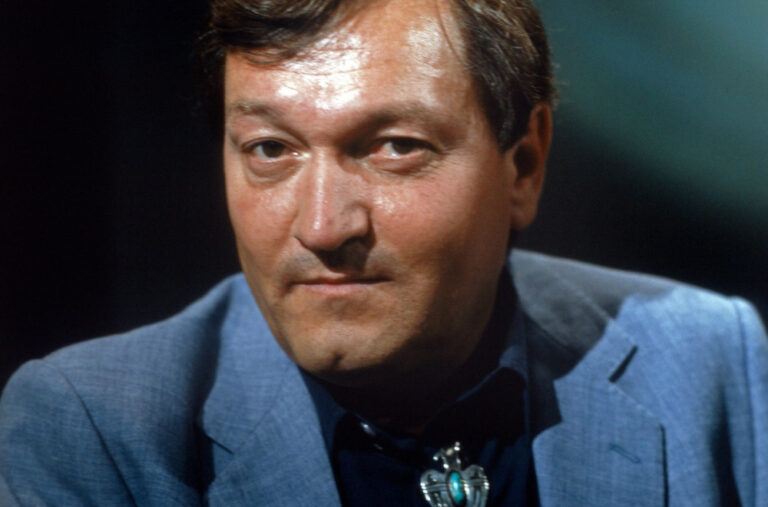 Preminuo Erik fon Deniken: Poznati pisac o „drevnim vanzemaljcima“