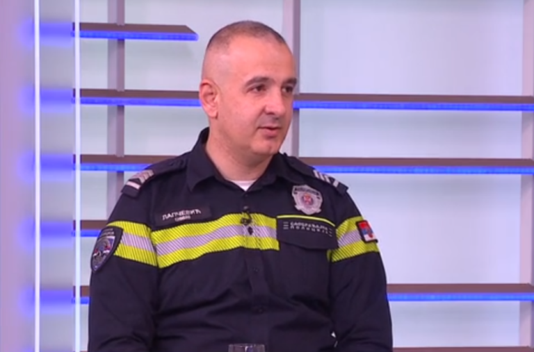 Kako je policajac sačuvao jedan život: Iz Beograda do Novog Sada za 26 minuta VIDEO