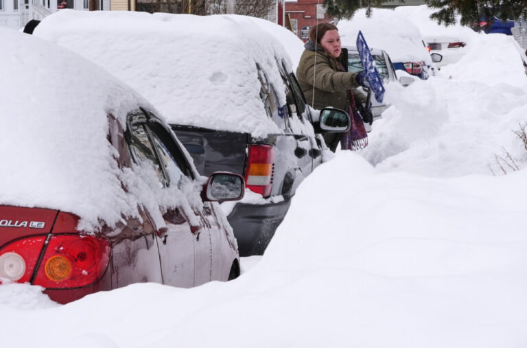 Smrtonosna zima hara SAD; Najmanje 85 mrtvih –  stiže novi talas hladnoće FOTO/VIDEO